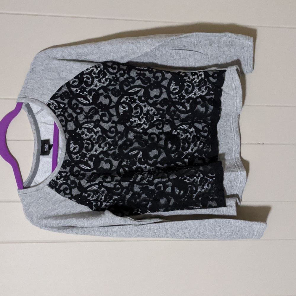 Gray and Black Lace Long Sleeve